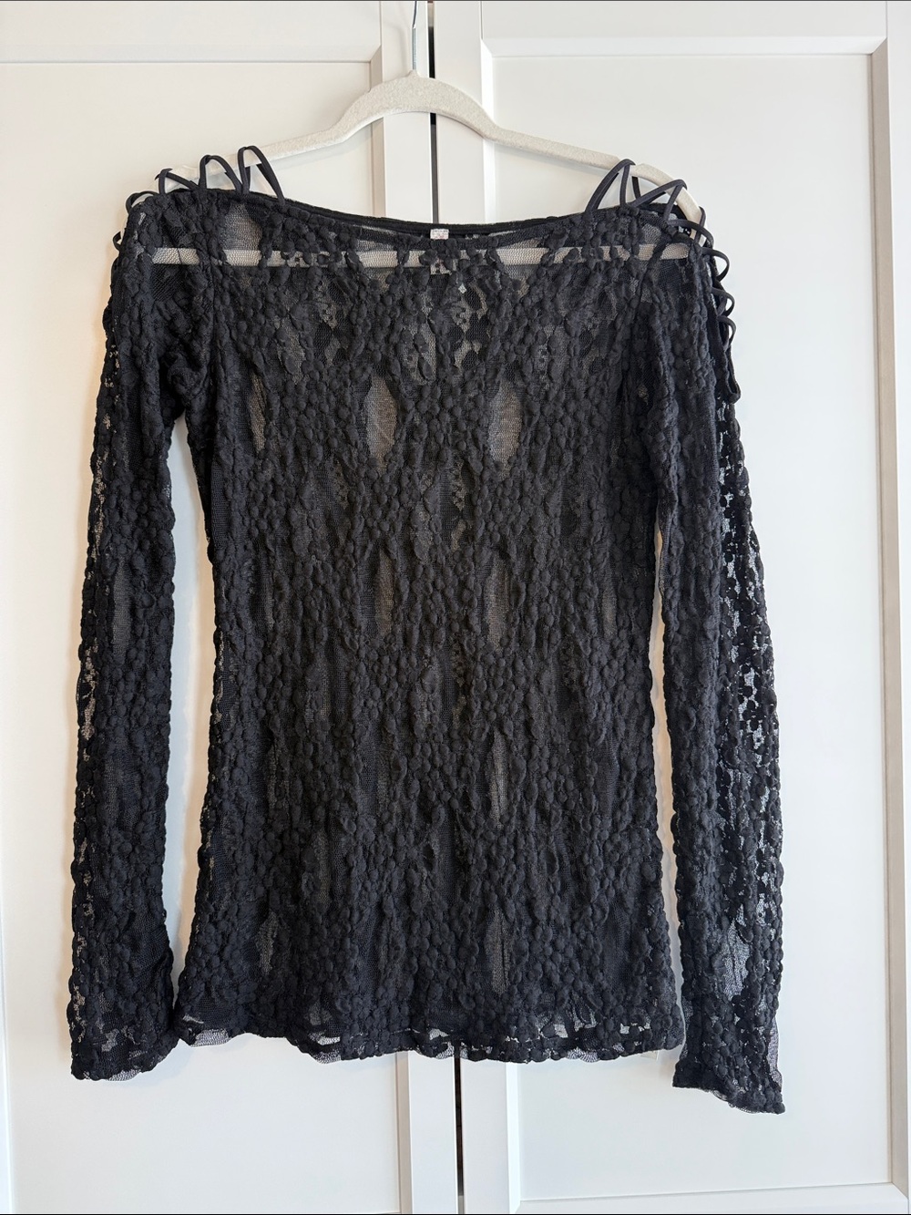 Intimately Free People Black Sheer Lace Top L Shoulder Detail